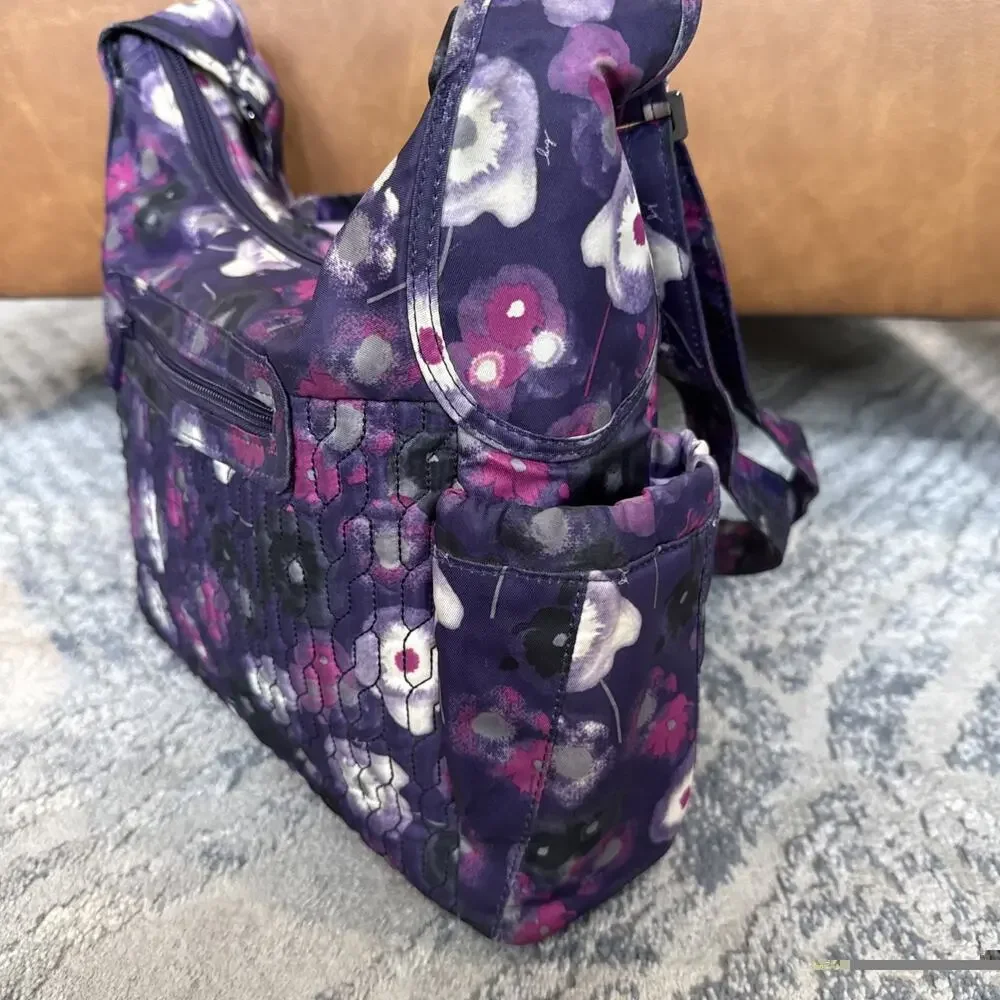 Lug Camper SE Quilted Crossbody Bag Blooming Floral Pockets Travel Purse